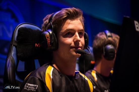 CS2和Vitality荣获2025年度最佳电竞游戏与战队